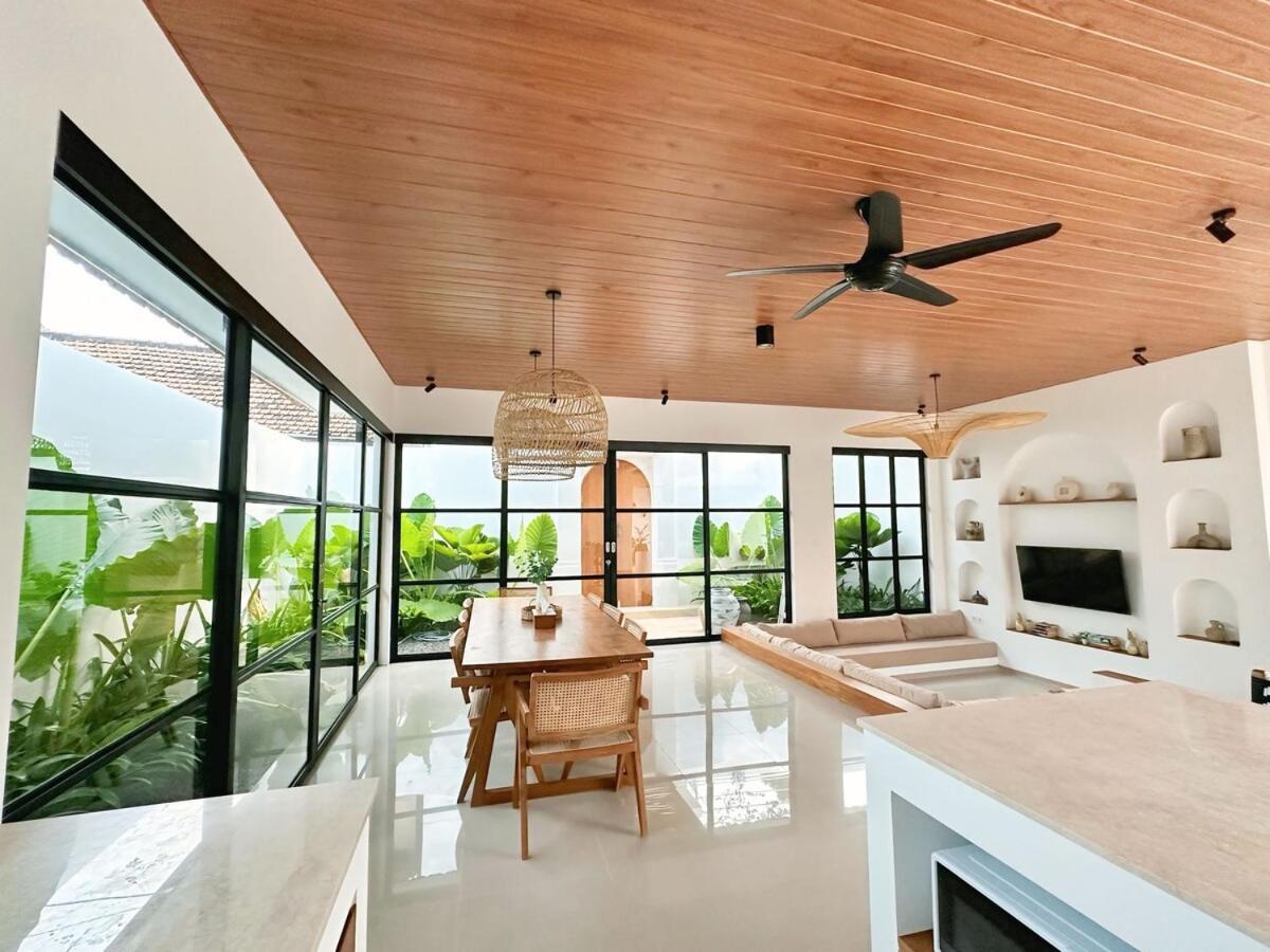 Amerta Villa Seminyak Extérieur photo