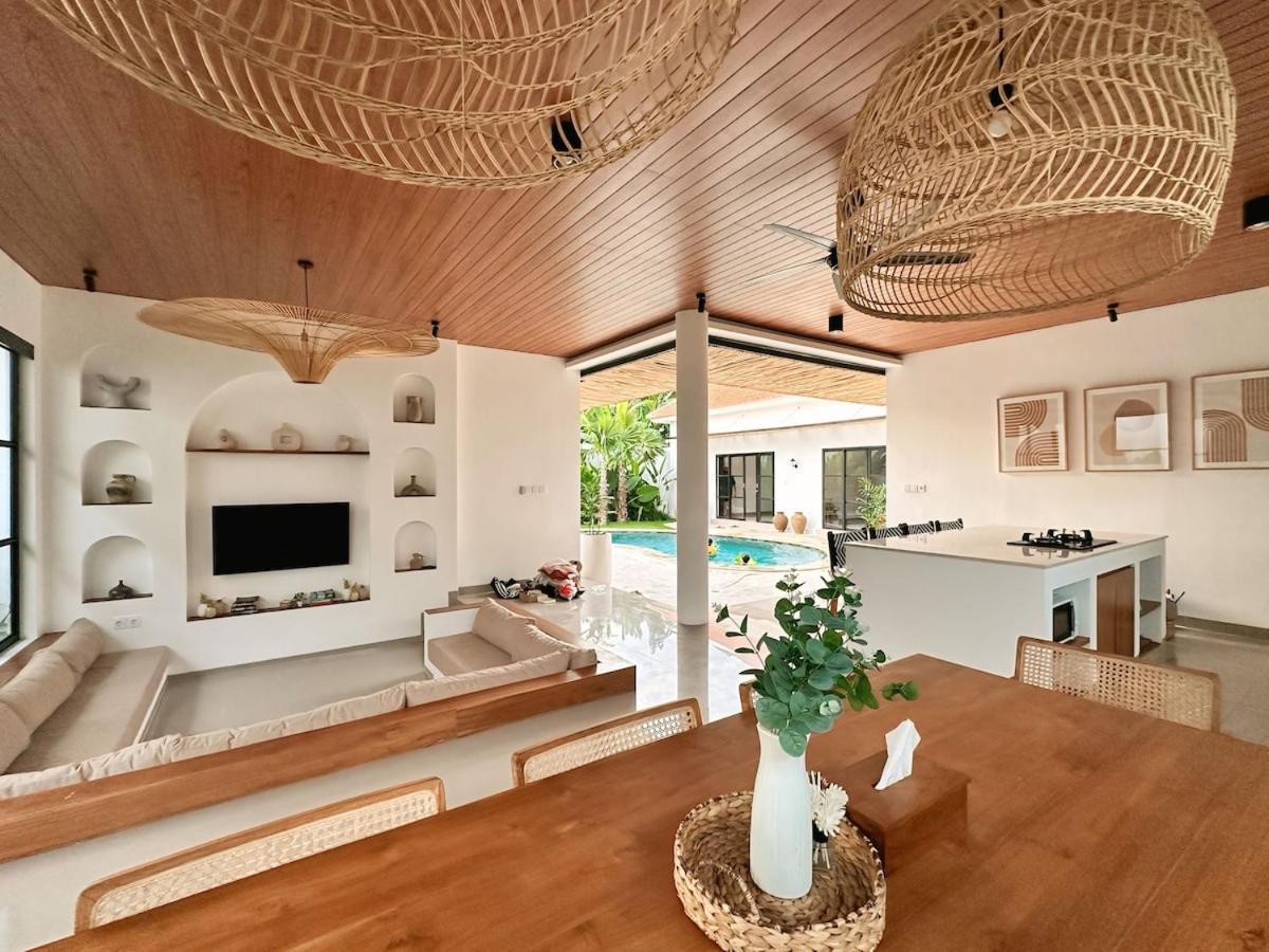Amerta Villa Seminyak Extérieur photo